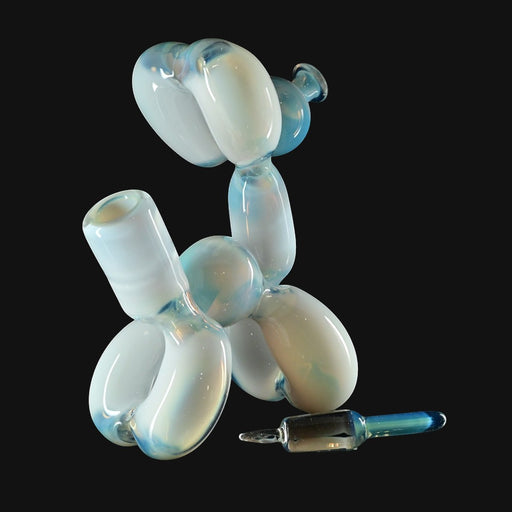 710 Pipes Smoke Shop Blitzkriega Balloon Giraffe Mirage glass pipe with a 14mm joint and MoodMat.