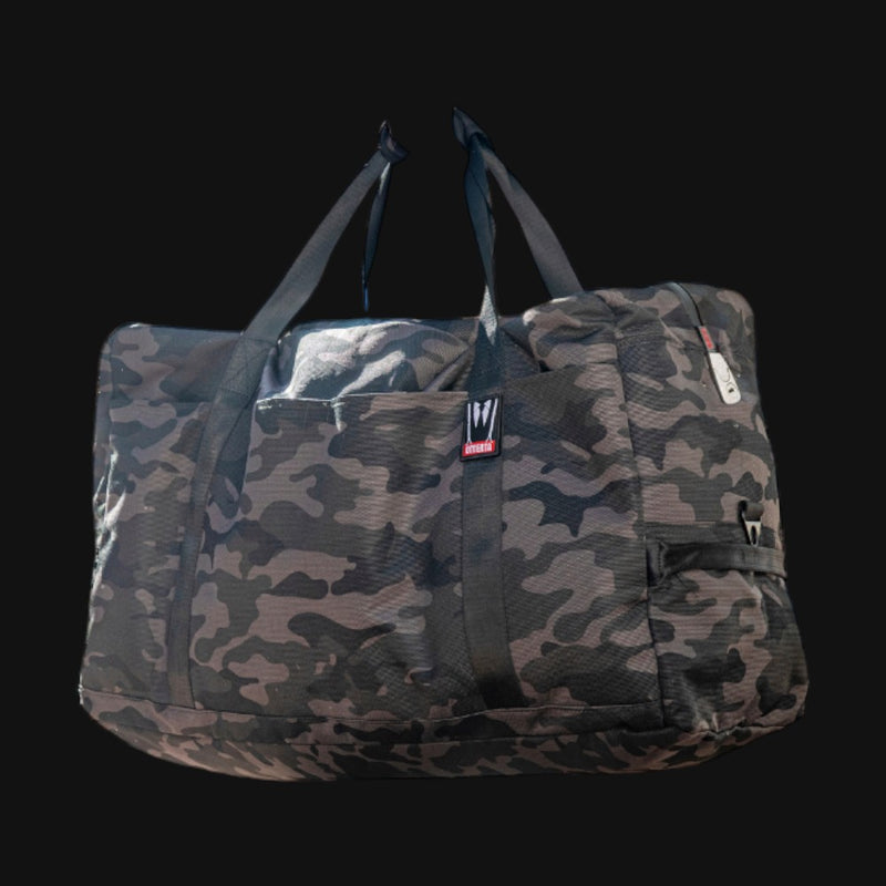 710 Pipes Smoke Shop Dime Bags Omerta Cleaner camo smell-proof duffle bag with carbon lining and locking zipper