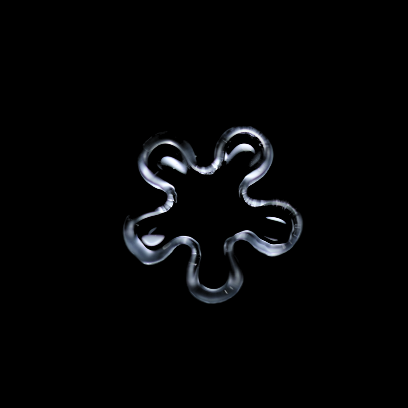 Black Market Glass Quartz Flake - 11mm/5 Blades (Rounded)