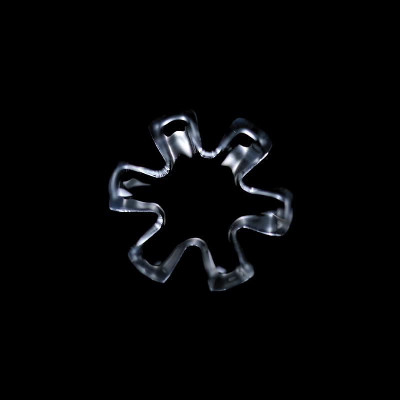 Black Market Glass Quartz Flake - 11mm/6 Blades