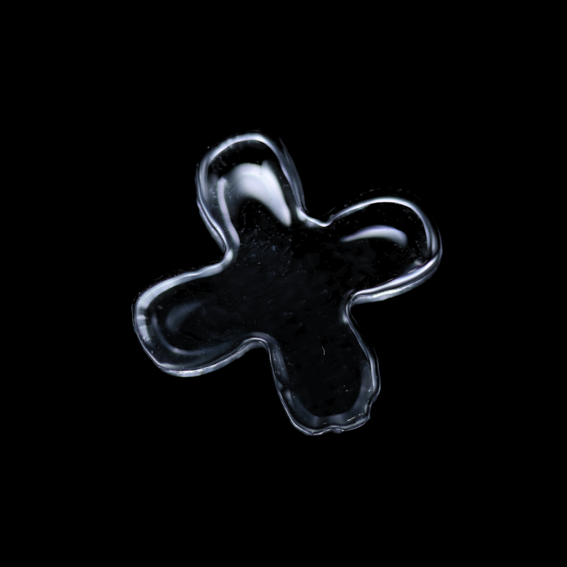 Black Market Glass Quartz Flake - 12mm/4 Blades