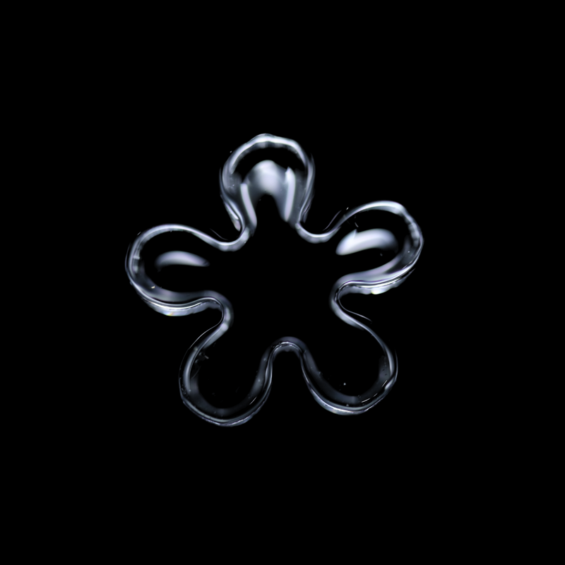 Black Market Glass Quartz Flake - 12mm/5 Blades (Rounded)