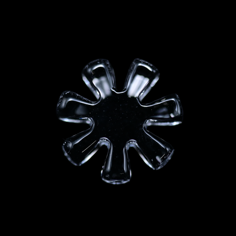 Black Market Glass Quartz Flake - 12mm/7 Blades