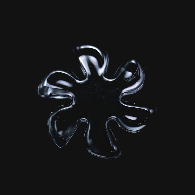 Black-Market-Glass-Quartz-Flake---14mm-6-Blades--121029-box