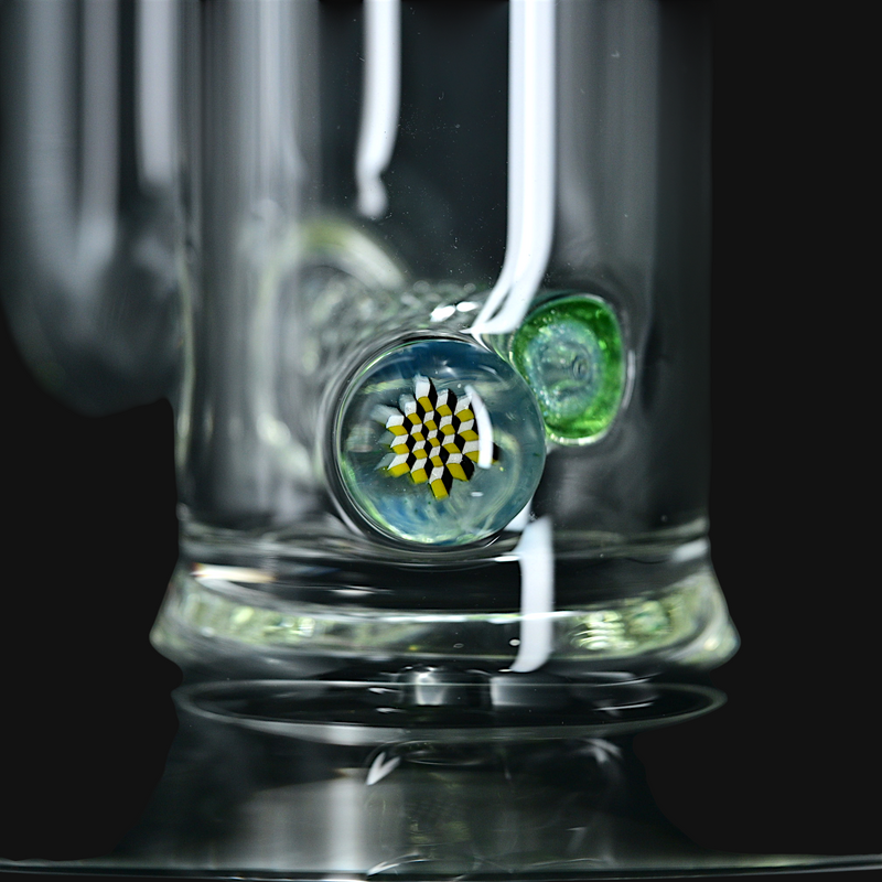 Sovereignty 50x5 MA Stemline 16mm 6 Cut UpGrid - Green Stardust x Ghost w/ Millie