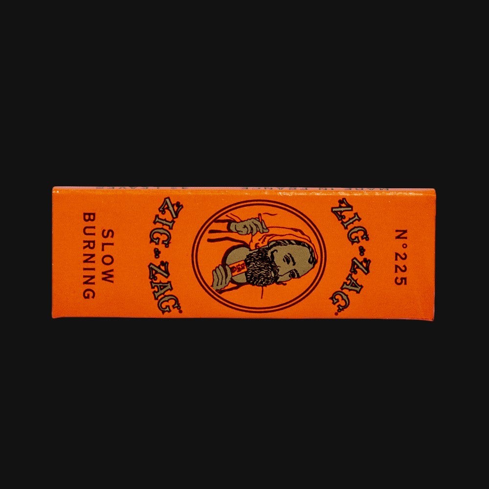 Zig-Zag Rolling Papers — 710 Pipes Smoke Shop