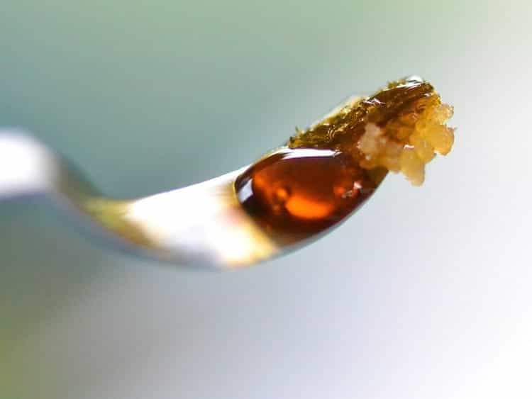Resin on tip of silver dabbing tool