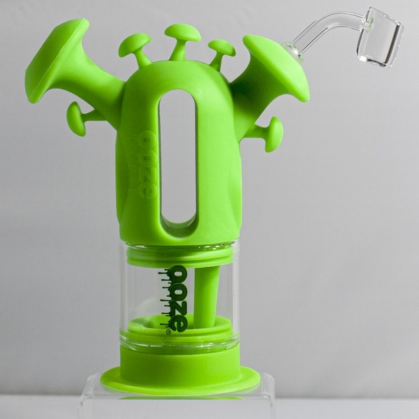 Ooze Green Trip Silicone Bubbler