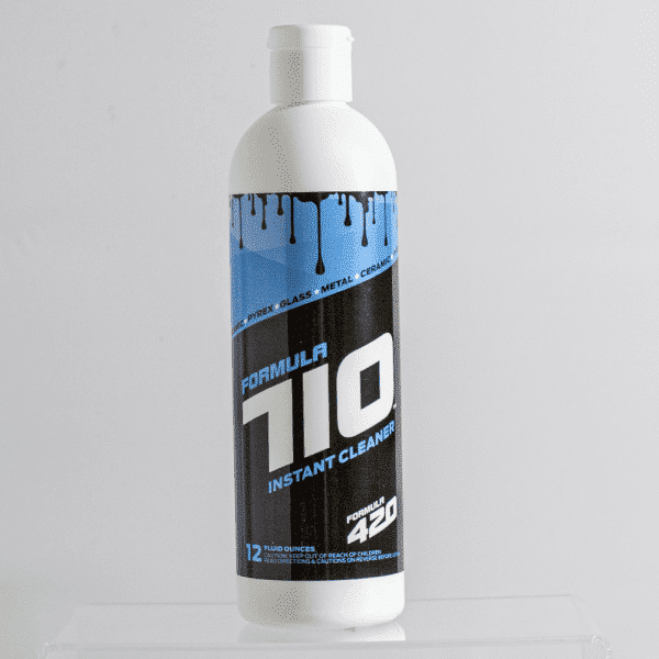 Formula 710 instant cleaner bottle for glass pipes