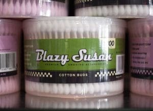 Blazy Susan Swabs - 100 Count, White
