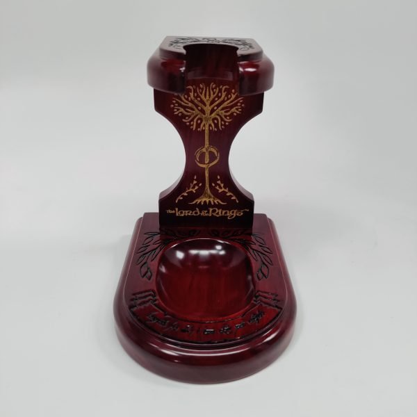 LOTR Middle Earth Pipe Stand