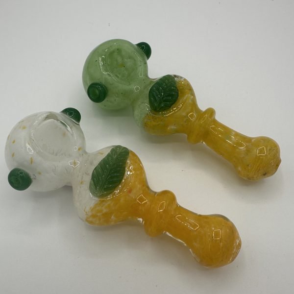HP-526 4.5" Frist Color Hand Pipe w/ Leaf Decoration