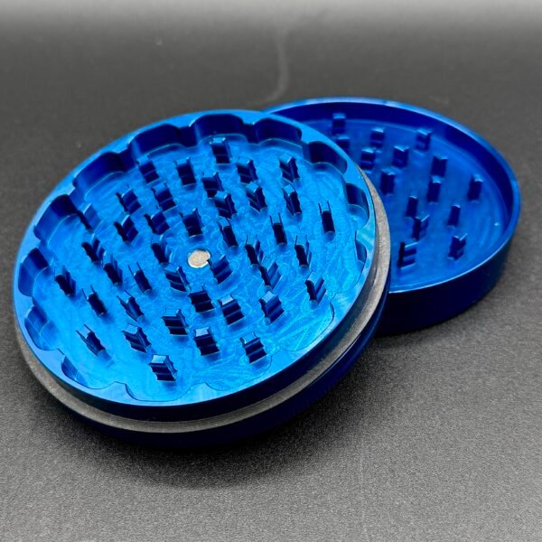 Santa Cruz Shredder 2pc Jumbo Grinder - Image 2