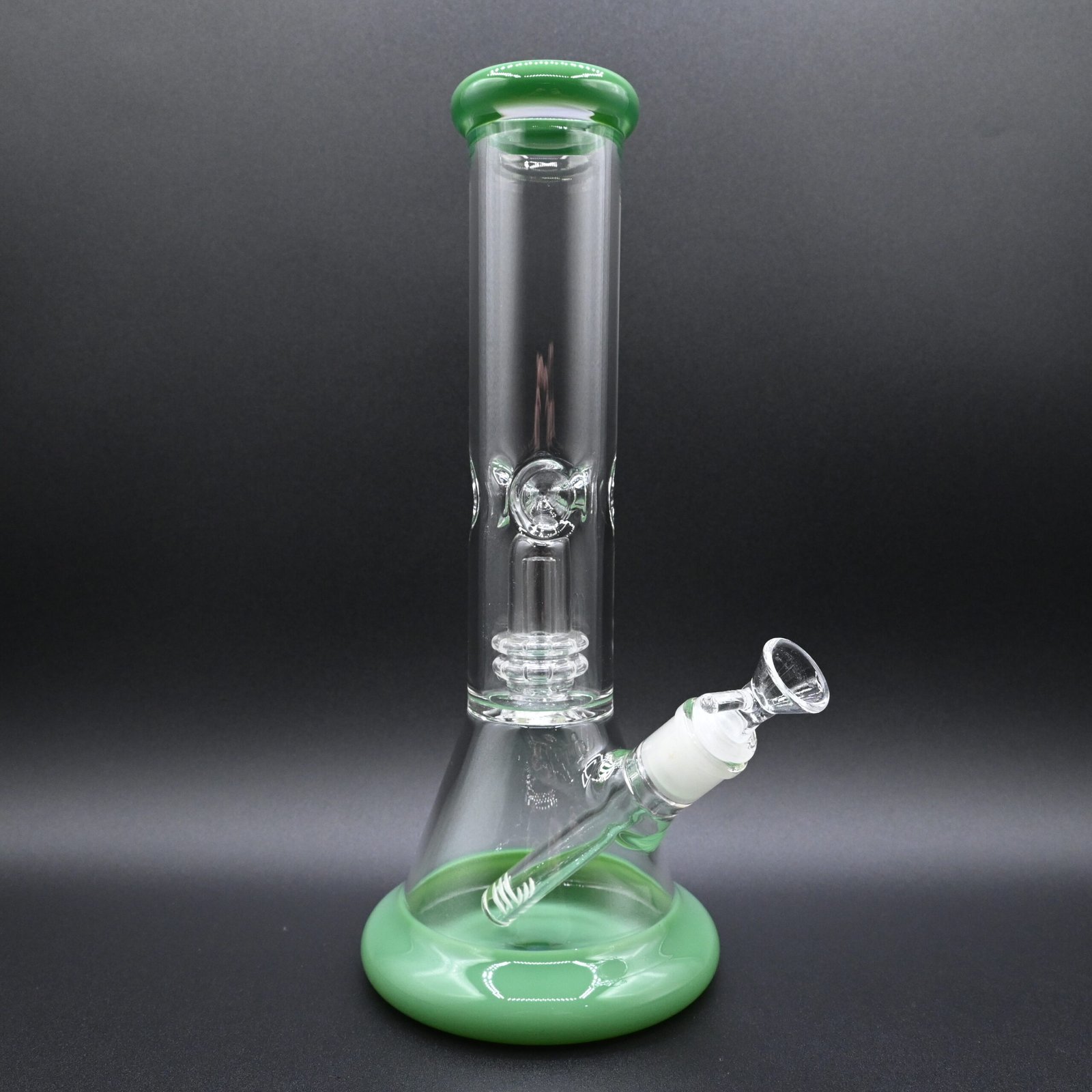 Glass beaker bong